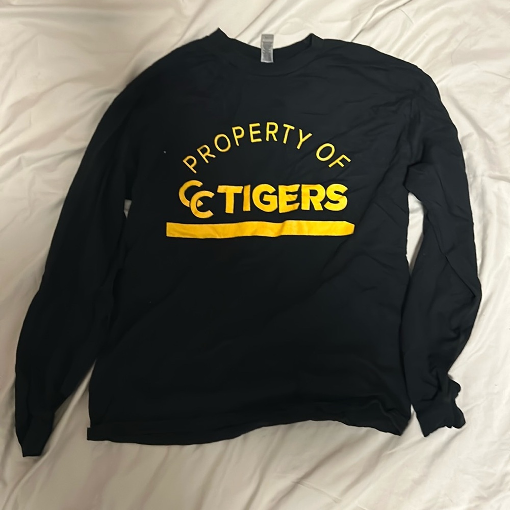 Colorado College Tigers long-sleeve crewneck tee